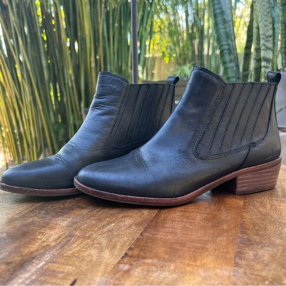 GIANNI BINI Black Leather Ankle Boots 💗 size 8 - Picture 1 of 10